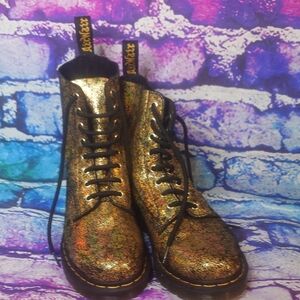 Dr. Martens Gold Holographic Pascal 1460 Boots, UK6/US 8-8.5